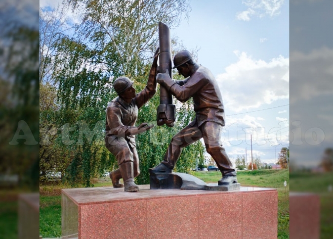 Памятник Нефтяникам в Бузулуке