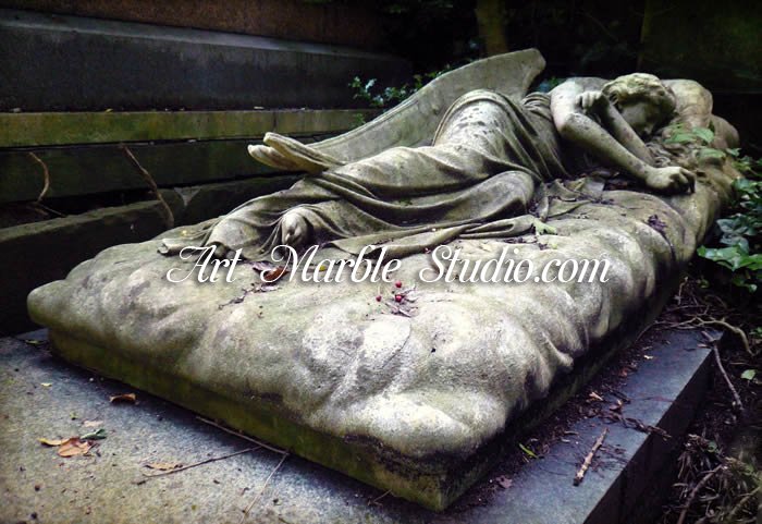Надгробие спящий ангел